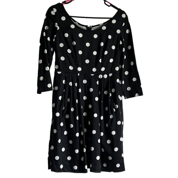 Betsey Johnson Polka Dot Dress Black White 3/4 Sleeve Pleated Size 4 Pockets - Picture 2 of 8